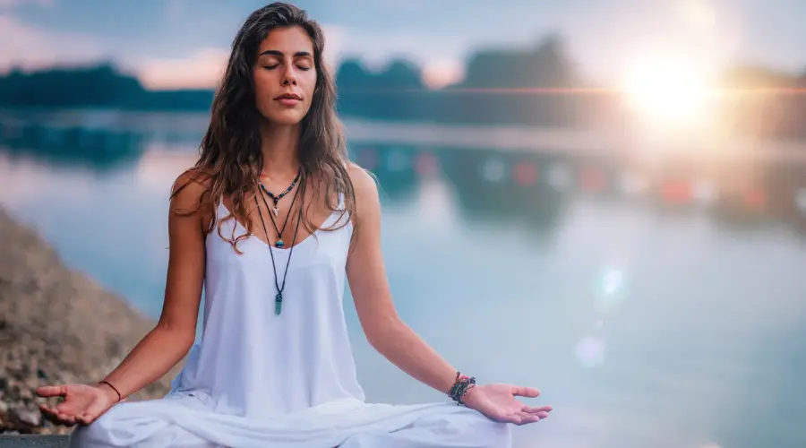 How To Cultivate Inner Peace by Meditation