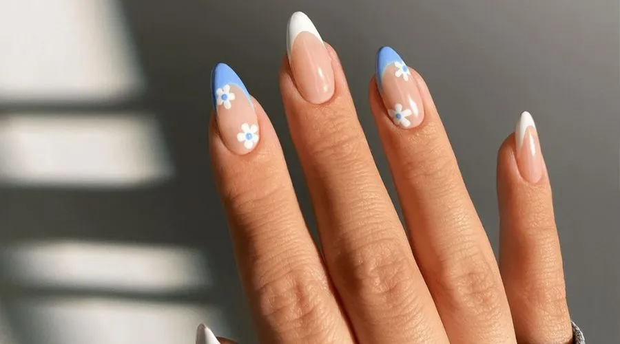 Floral French Tips